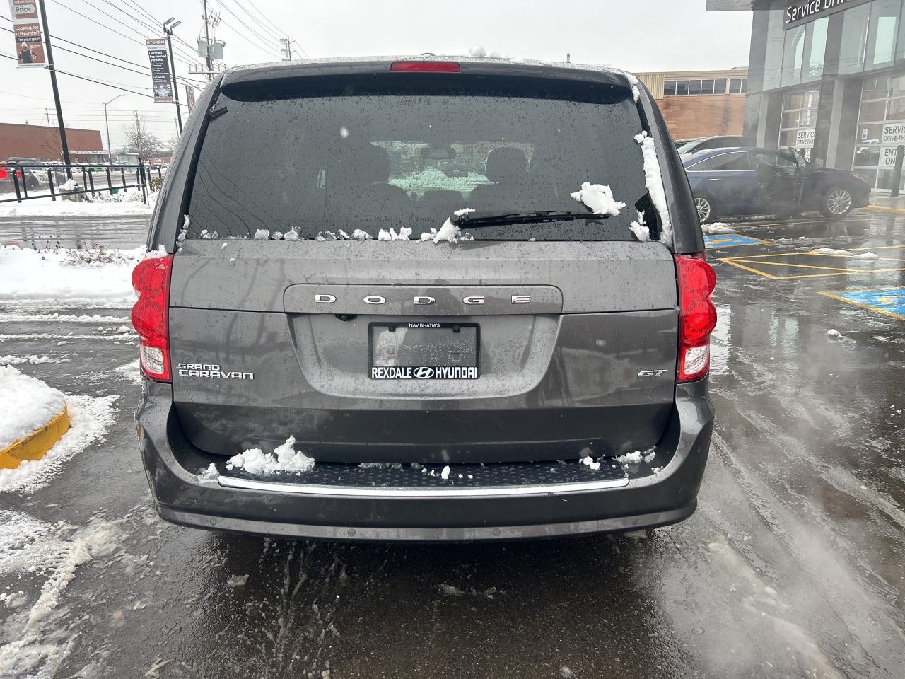 2019 Dodge Grand Caravan GT 2WD   CLEAN CAR FAX Photo3