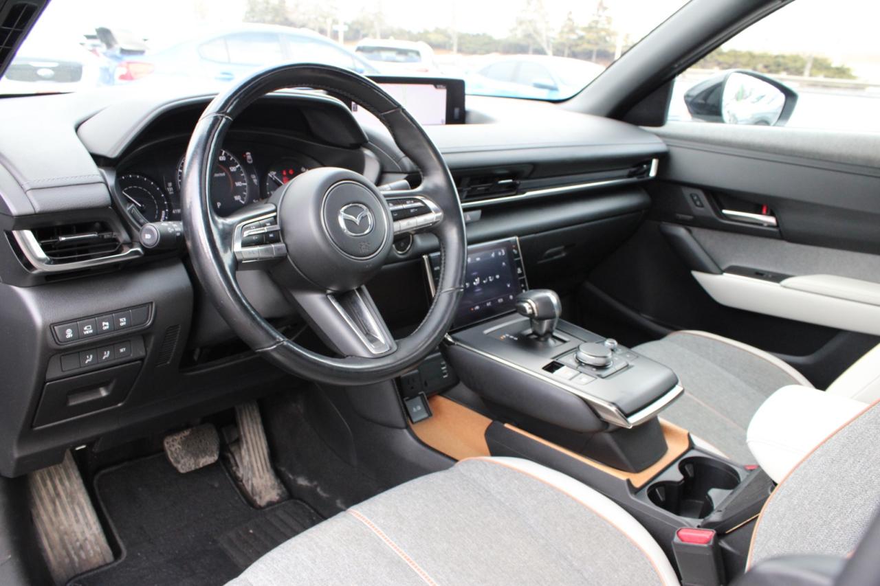 2022 Mazda MX-30 EV Sky Active Premium Plus 55/Weekly No Accident C Photo