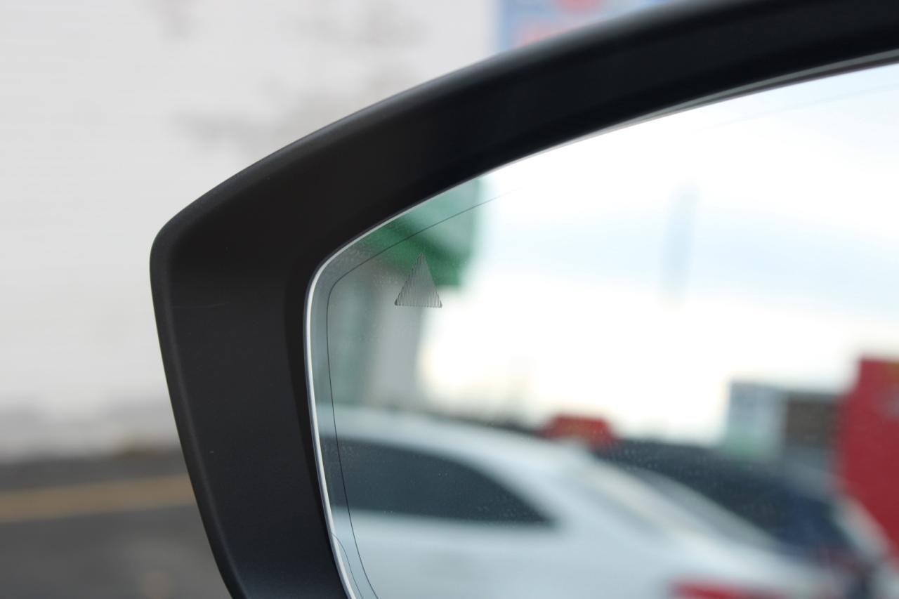 2022 Mazda MX-30 EV Sky Active Premium Plus 55/Weekly No Accident Photo