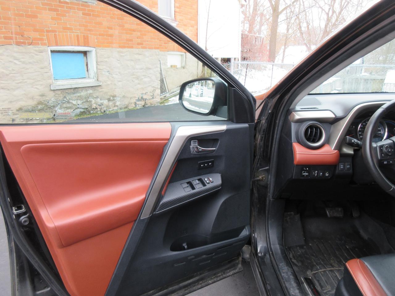 2013 Toyota RAV4 AWD 4dr Limited Photo