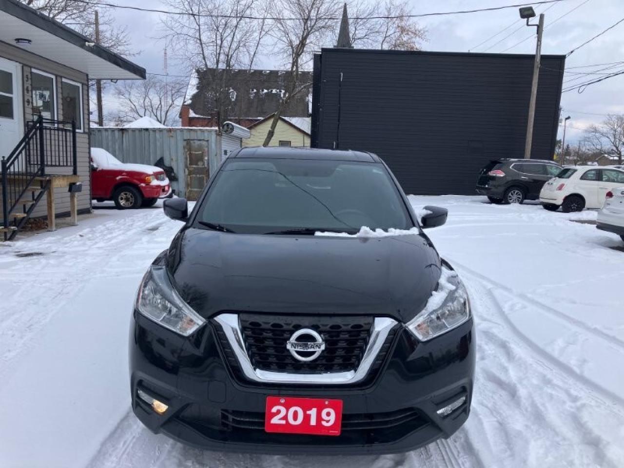 2019 Nissan Kicks SV FWD Photo