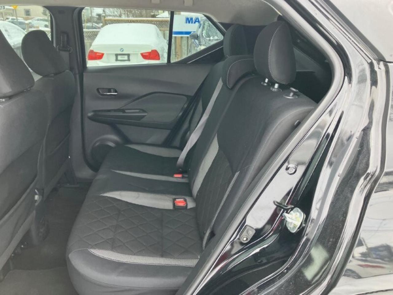 2019 Nissan Kicks SV FWD Photo