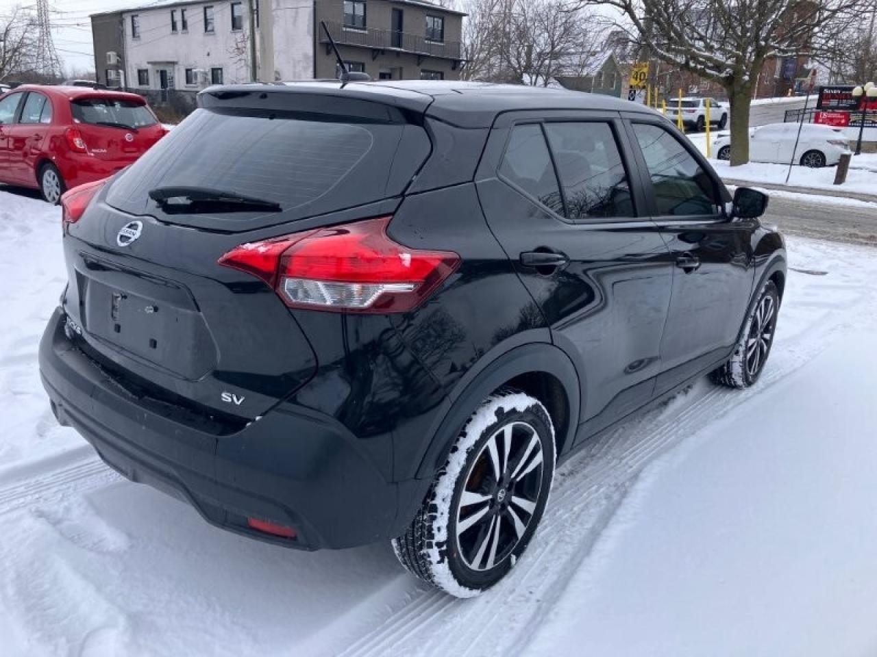 2019 Nissan Kicks SV FWD Photo