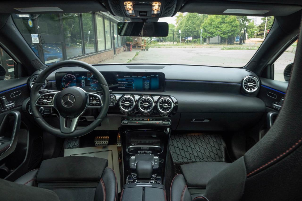 2021 Mercedes-Benz A-Class A 250 4MATIC Photo