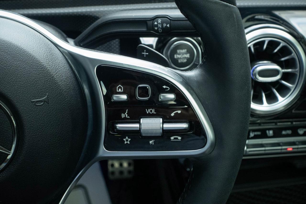 2021 Mercedes-Benz A-Class A 250 4MATIC Photo