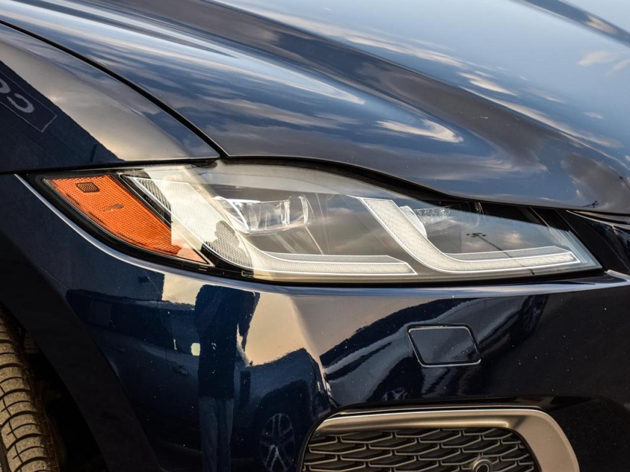 2024 Jaguar F-PACE P250 R-Dynamic S/DEALER MAINTAINED/ONE OWNER Photo