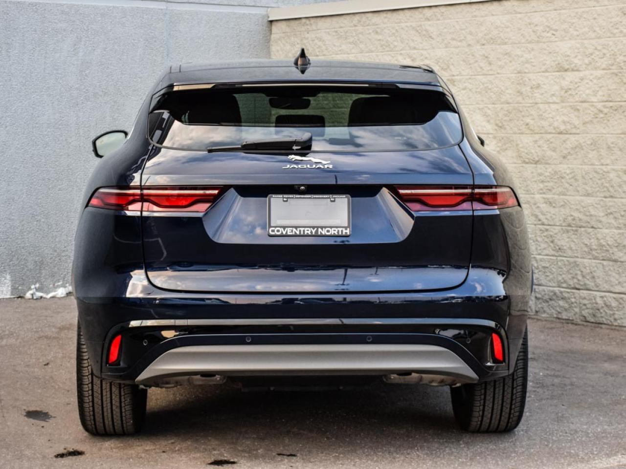 2024 Jaguar F-PACE P250 R-Dynamic S/DEALER MAINTAINED/ONE OWNER Photo