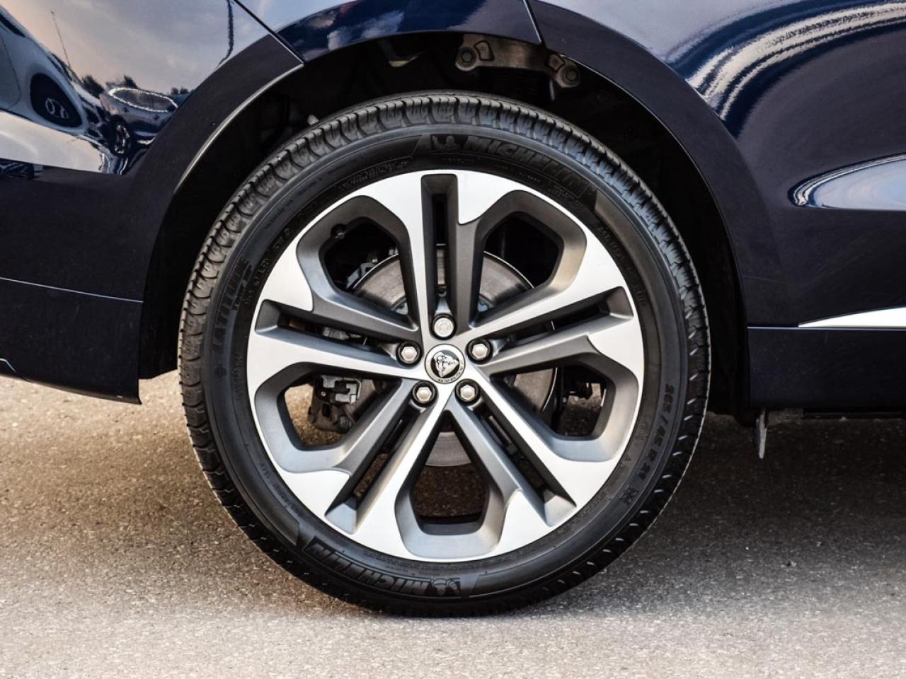 2024 Jaguar F-PACE P250 R-Dynamic S/DEALER MAINTAINED/ONE OWNER Photo