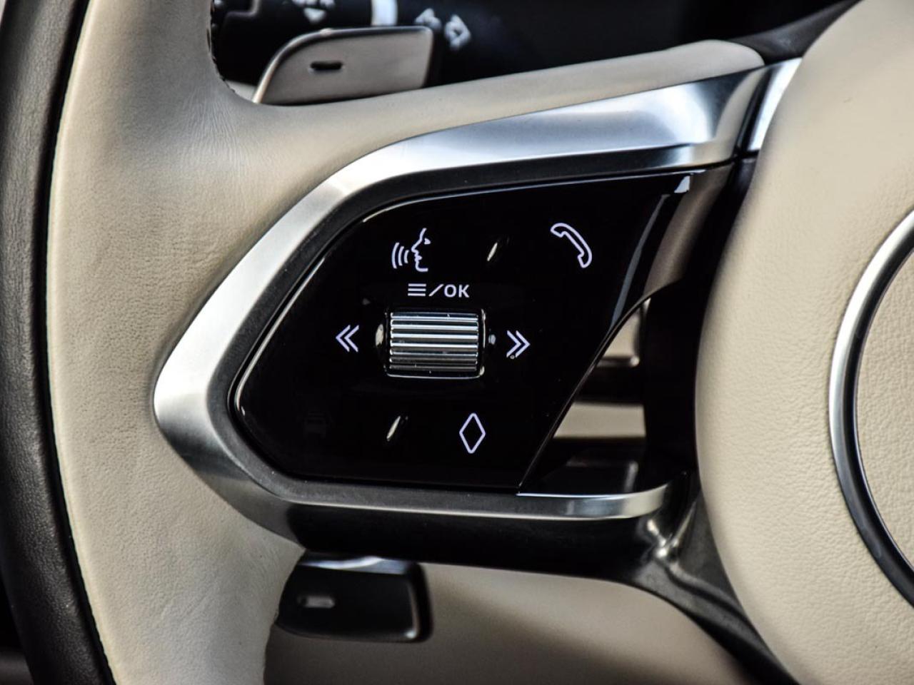 2024 Jaguar F-PACE P250 R-Dynamic S/DEALER MAINTAINED/ONE OWNER Photo