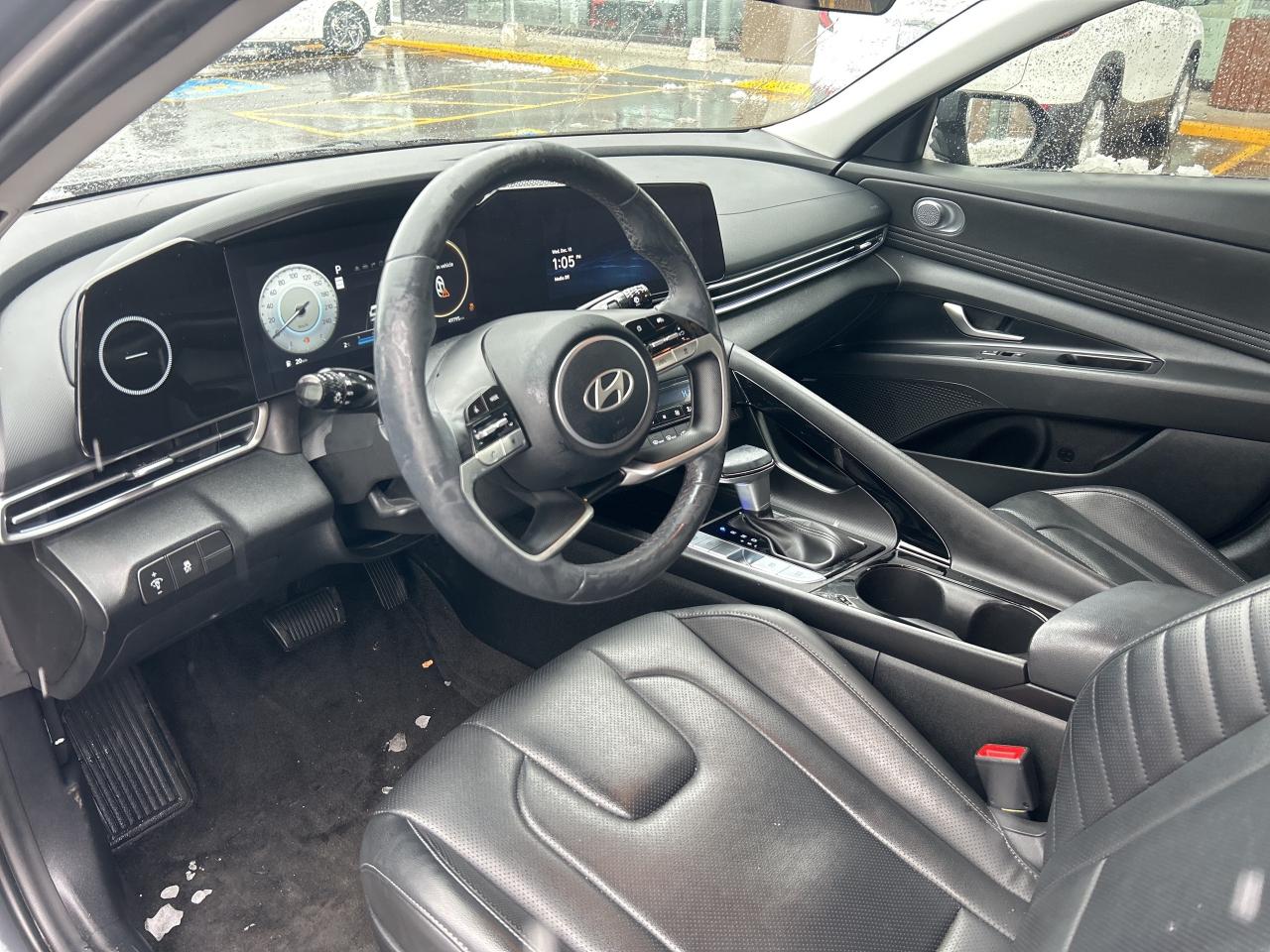 2024 Hyundai Elantra Luxury IVT   Starting from 4.49% OAC Photo