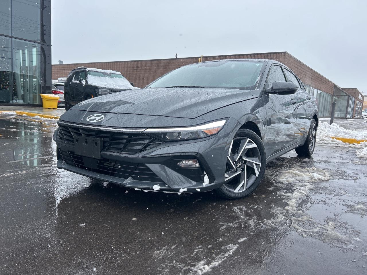 2024 Hyundai Elantra Luxury IVT   Starting from 4.49% OAC Photo