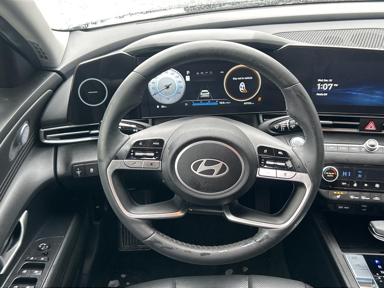 2024 Hyundai Elantra Luxury IVT   Starting from 4.49% OAC Photo