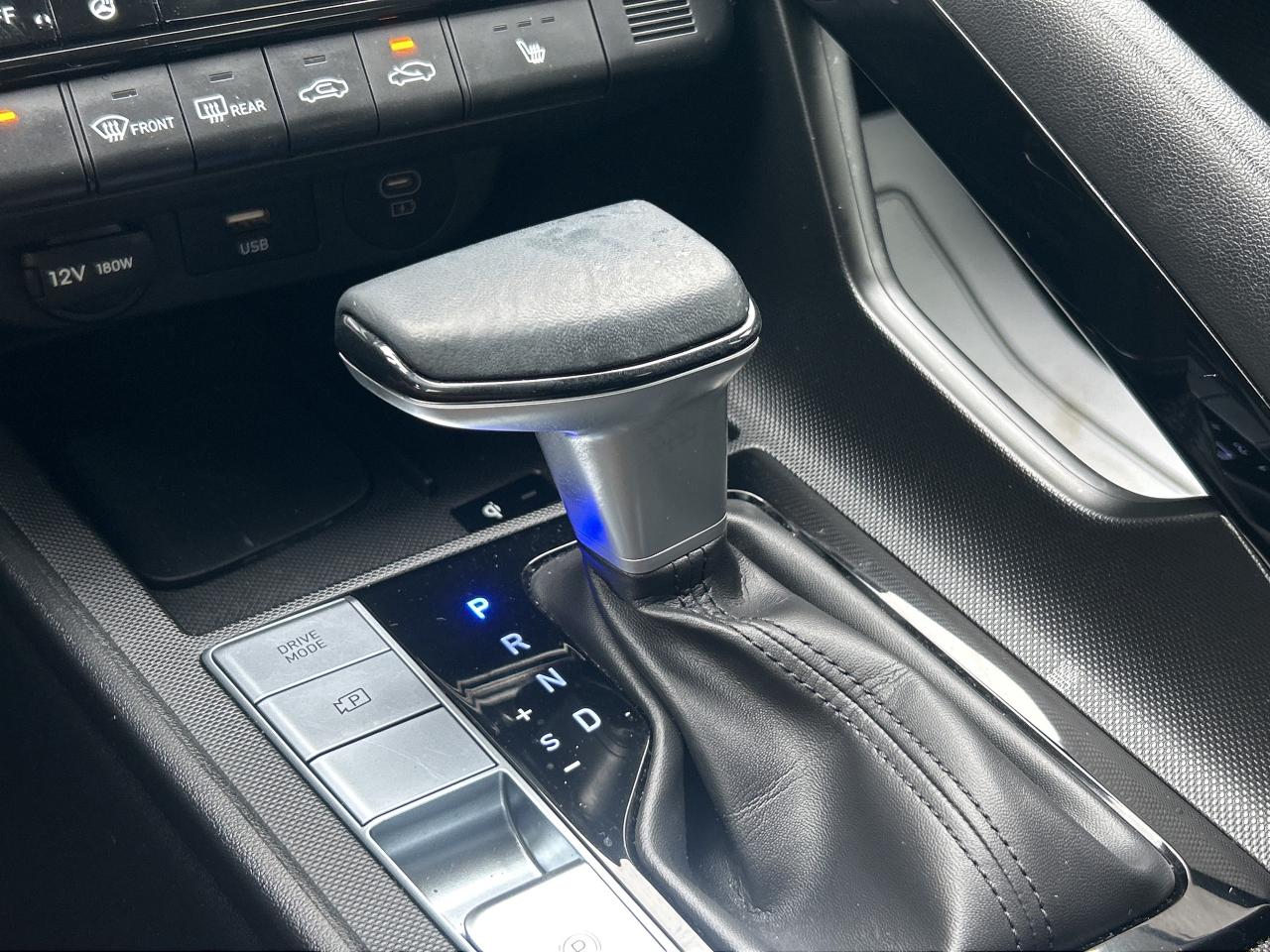 2024 Hyundai Elantra Luxury IVT   Starting from 4.49% OAC Photo