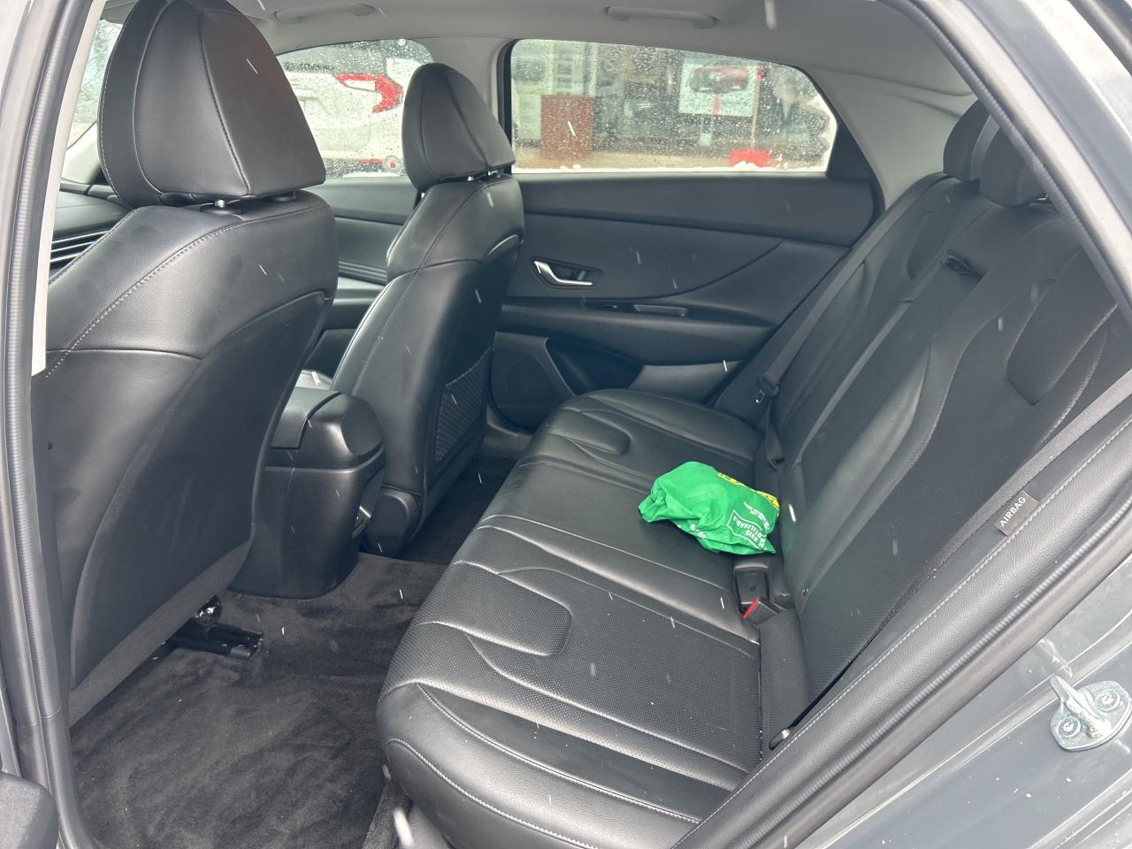 2024 Hyundai Elantra Luxury IVT   Starting from 4.49% OAC Photo