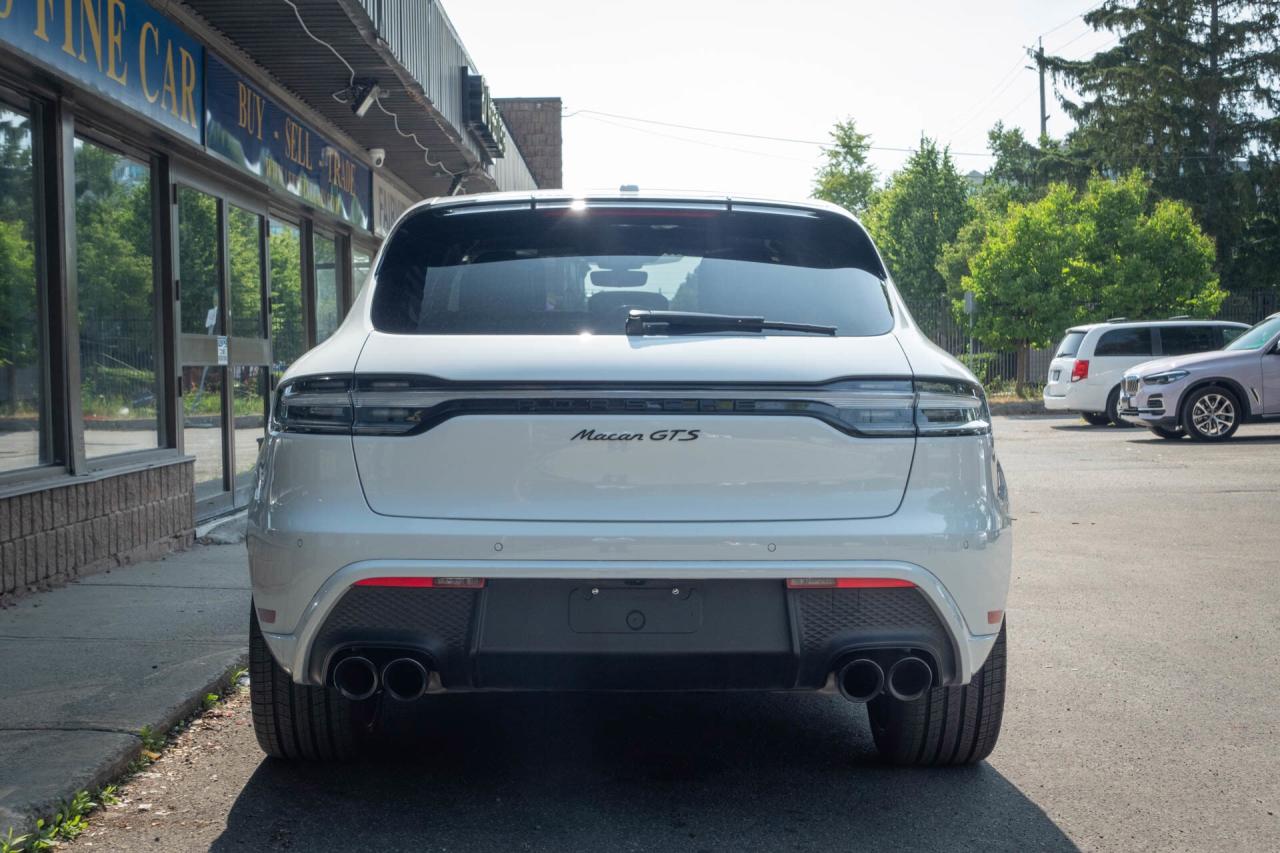 2022 Porsche Macan GTS   CarFax Clean Photo4