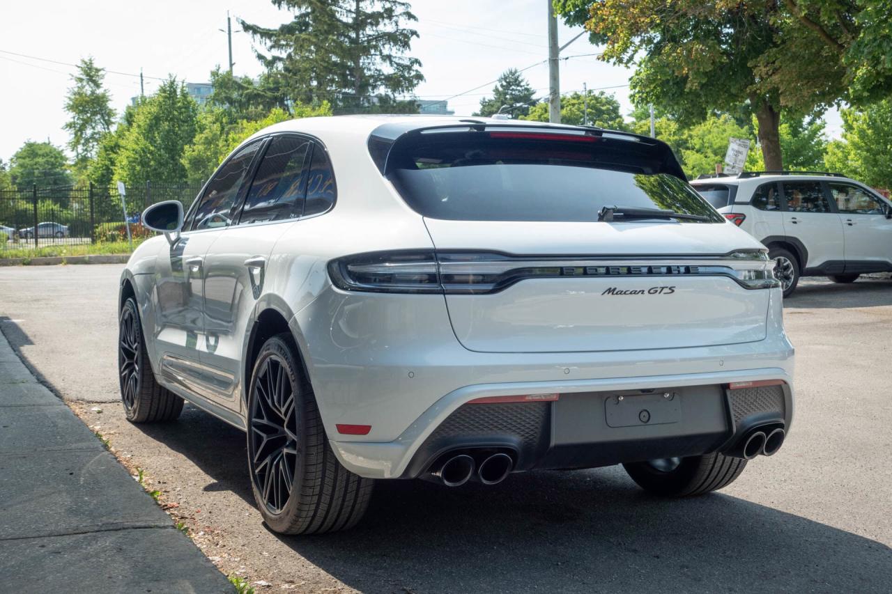 2022 Porsche Macan GTS   CarFax Clean Photo