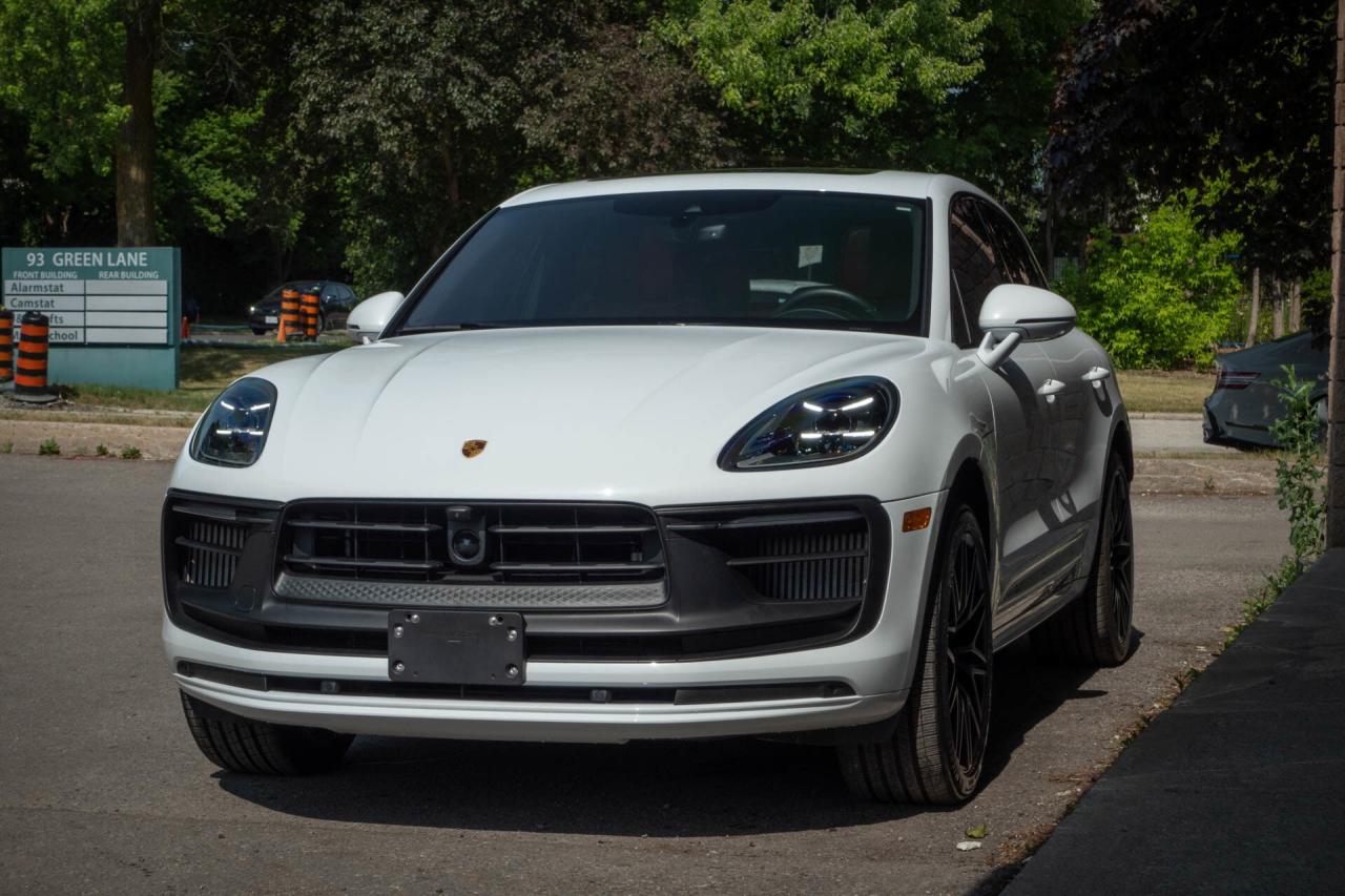 2022 Porsche Macan GTS   CarFax Clean Photo2