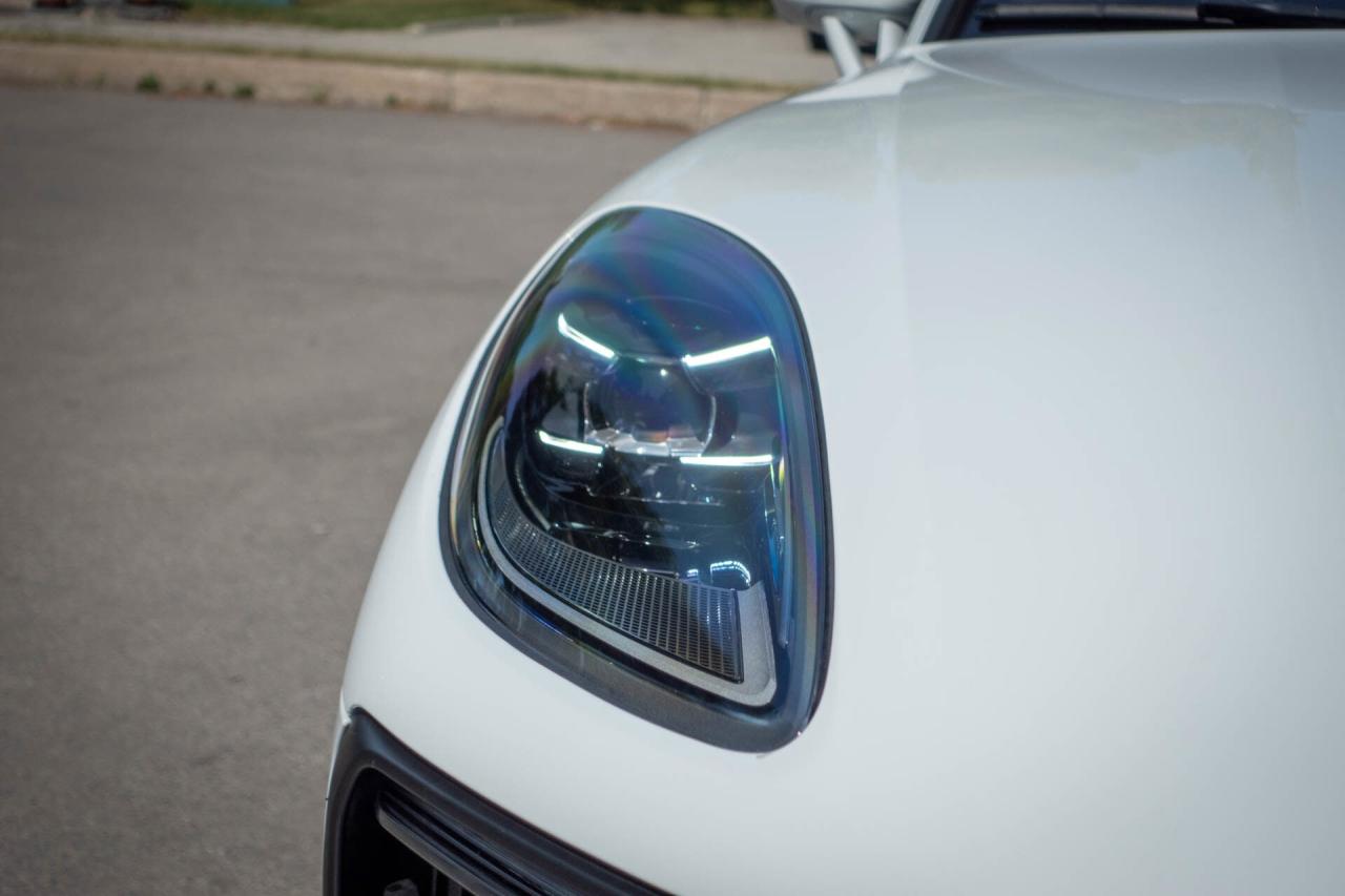 2022 Porsche Macan GTS   CarFax Clean Photo