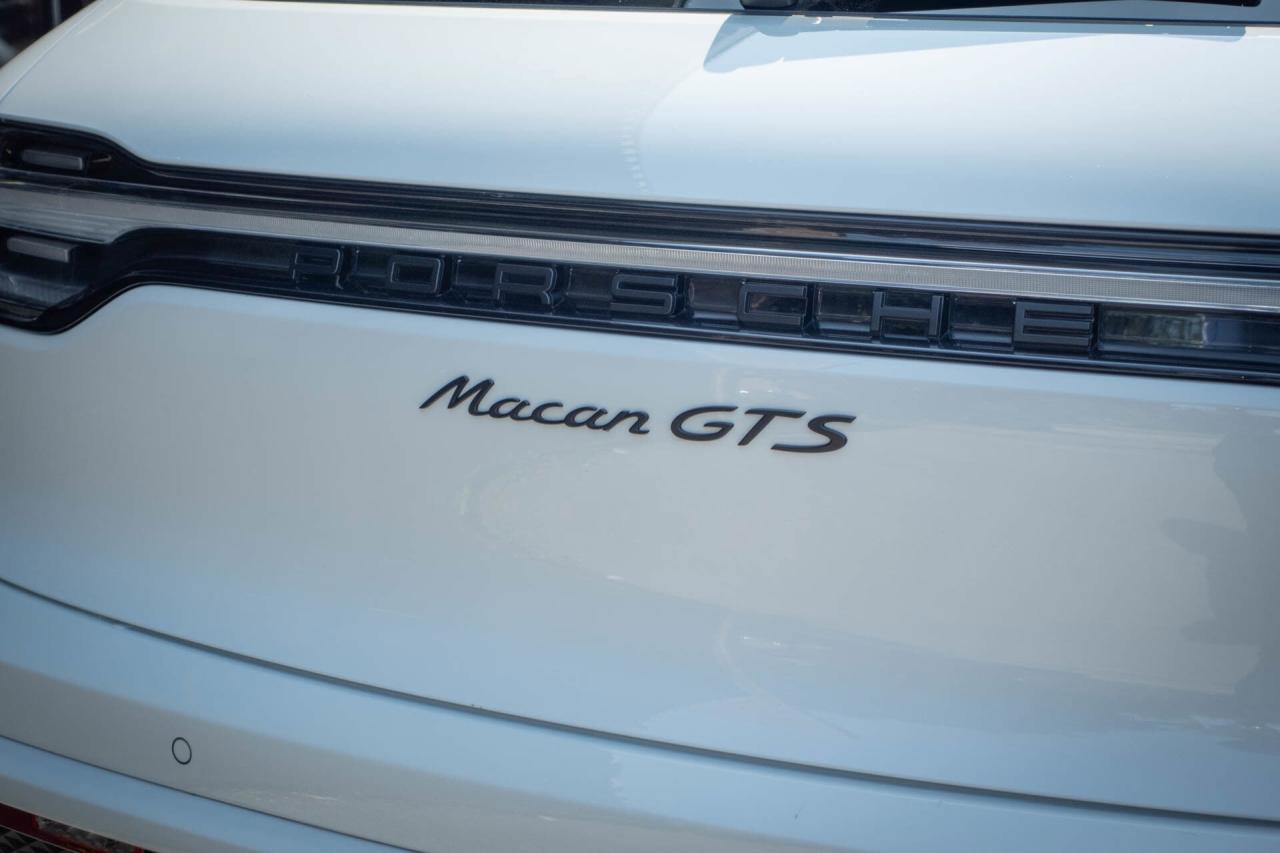 2022 Porsche Macan GTS   CarFax Clean Photo