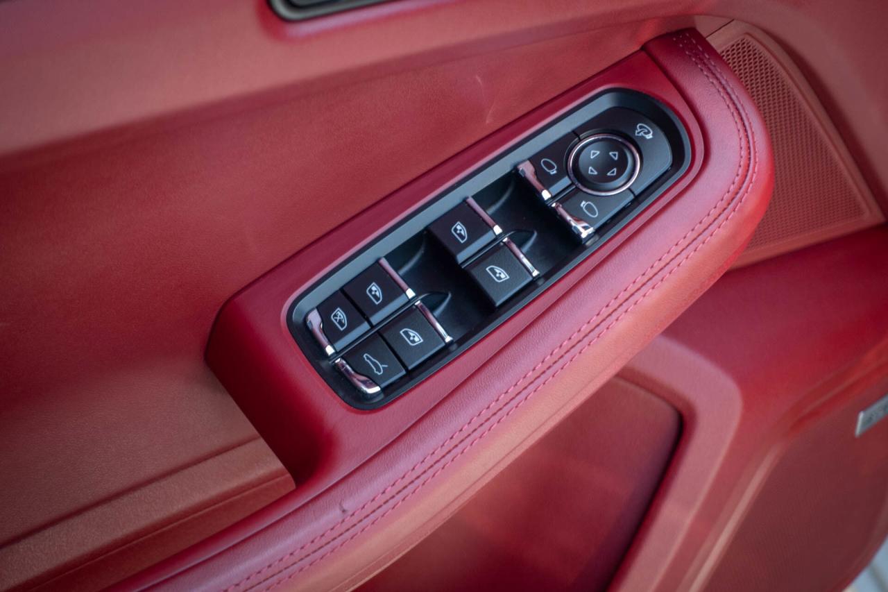 2022 Porsche Macan GTS   CarFax Clean Photo