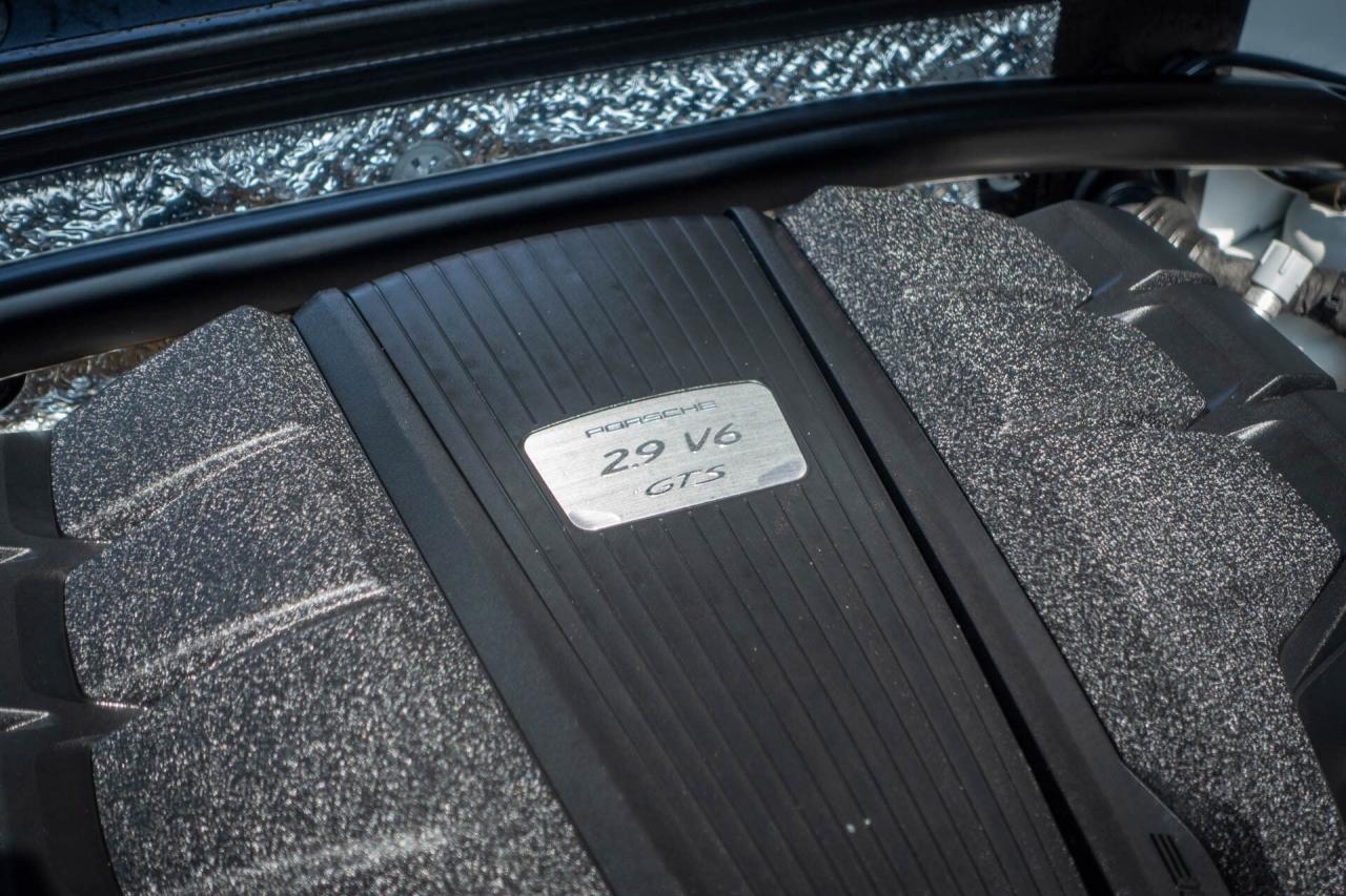 2022 Porsche Macan GTS   CarFax Clean Photo