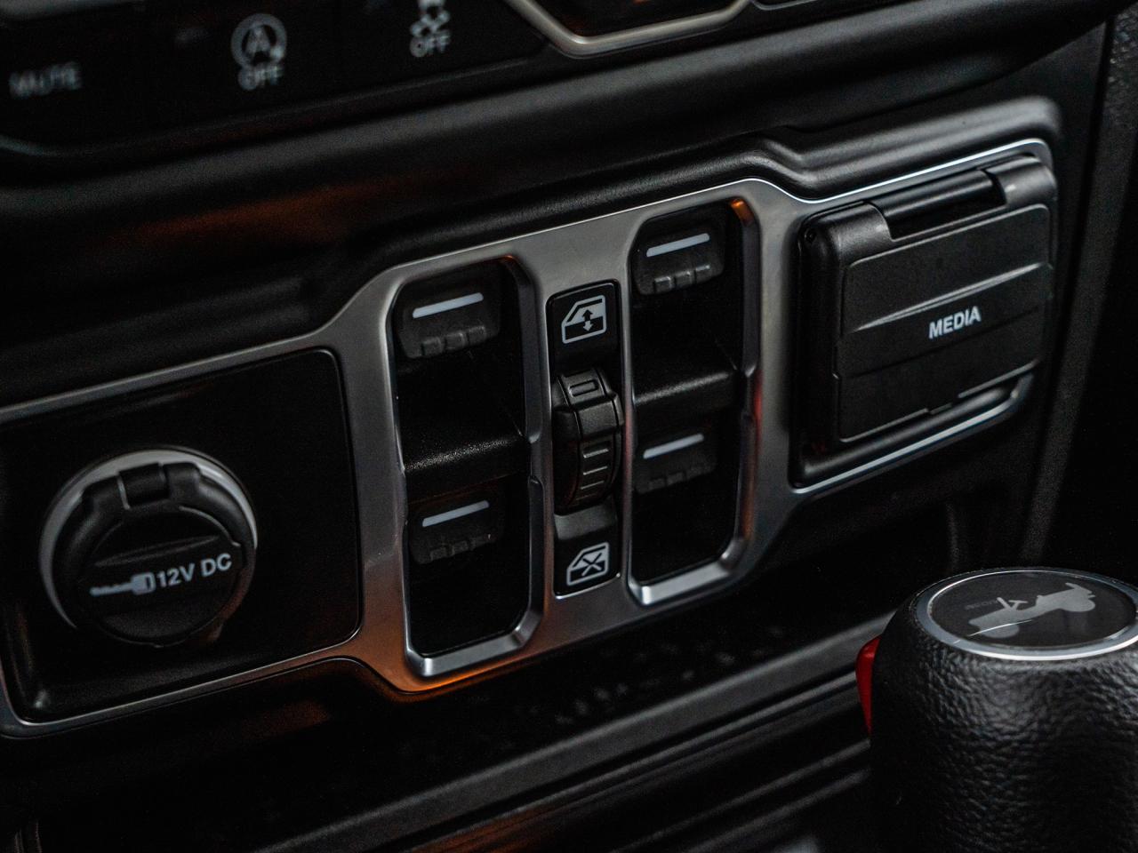 2022 Jeep Wrangler Unlimited Willys 4x4  NAVI & SOUND GRP  COLD WEATH Photo