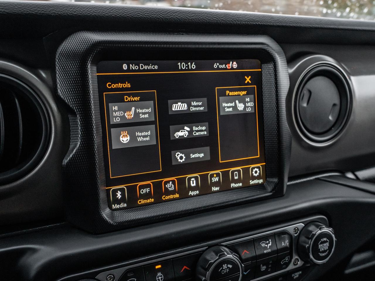 2022 Jeep Wrangler Unlimited Willys 4x4  NAVI & SOUND GRP  COLD WEATH Photo