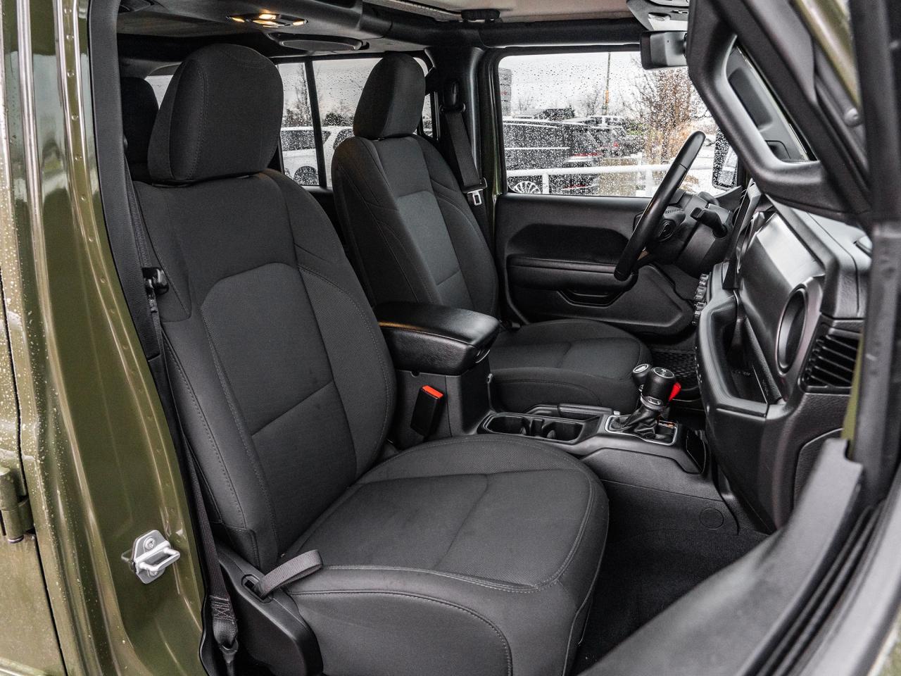 2022 Jeep Wrangler Unlimited Willys 4x4  NAVI & SOUND GRP  COLD WEATH Photo