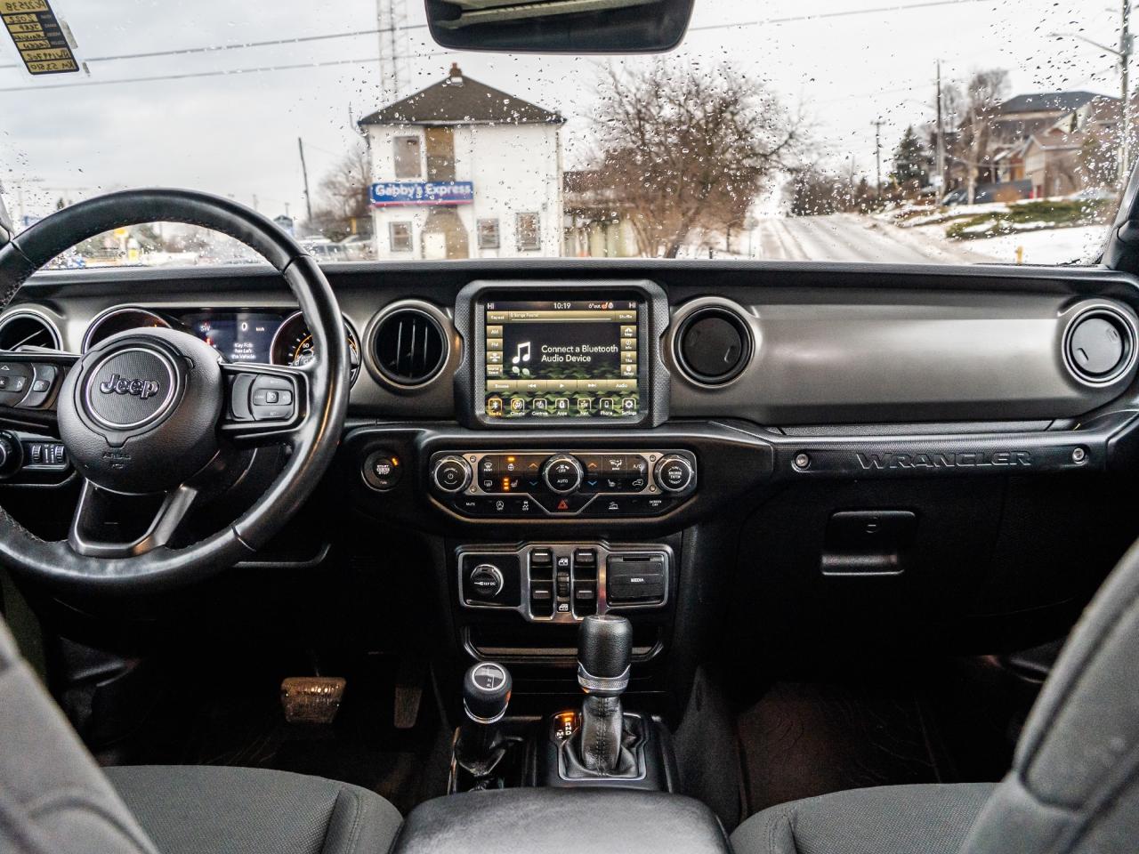 2022 Jeep Wrangler Unlimited Willys 4x4  NAVI & SOUND GRP  COLD WEATH Photo