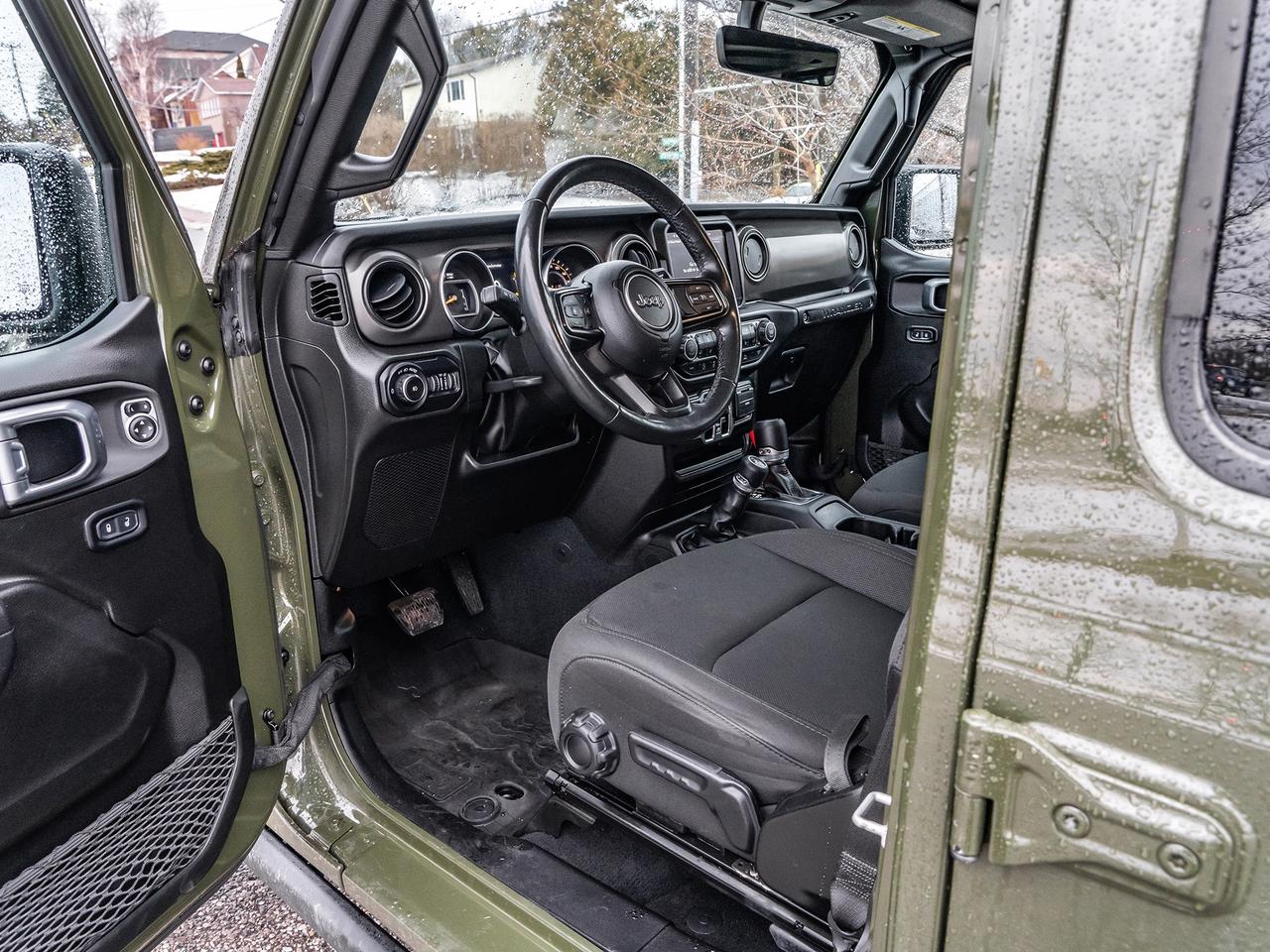 2022 Jeep Wrangler Unlimited Willys 4x4  NAVI & SOUND GRP  COLD WEATH Photo