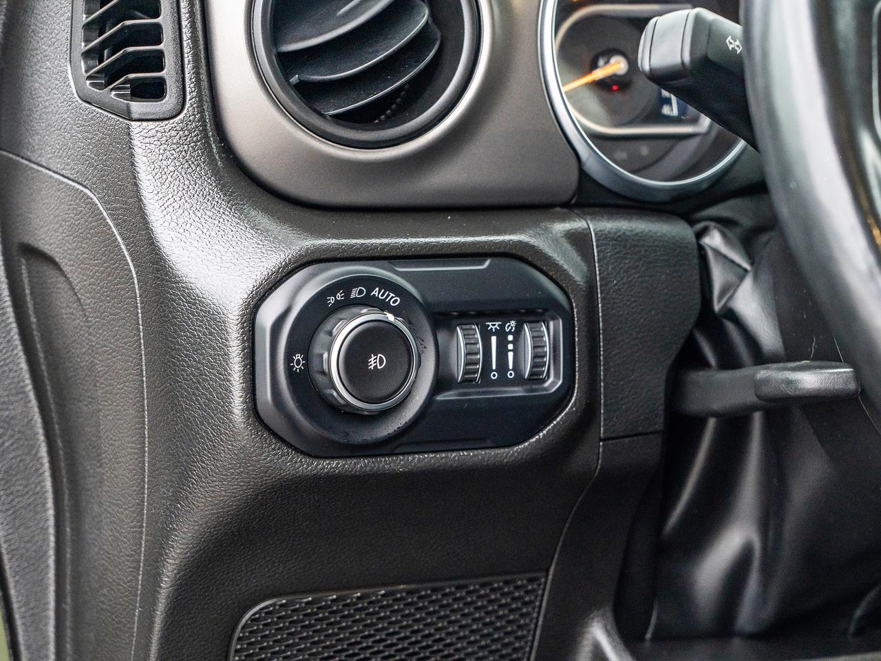 2022 Jeep Wrangler Unlimited Willys 4x4  NAVI & SOUND GRP  COLD WEATH Photo