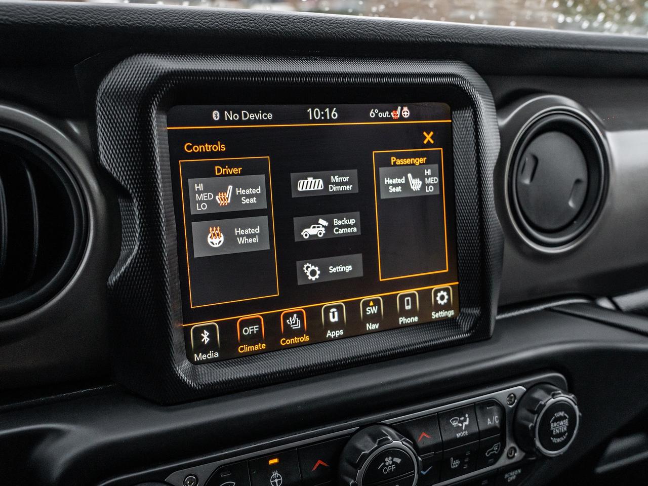 2022 Jeep Wrangler Unlimited Willys 4x4  NAVI & SOUND GRP  COLD WEATH Photo