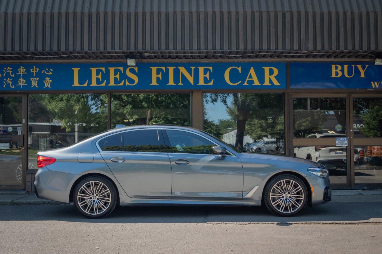2020 BMW 5 Series 530i xDrive Photo