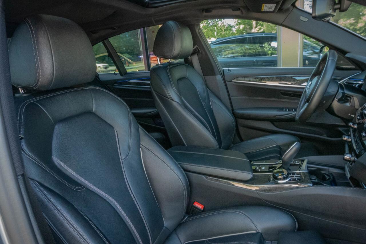 2020 BMW 5 Series 530i xDrive Photo