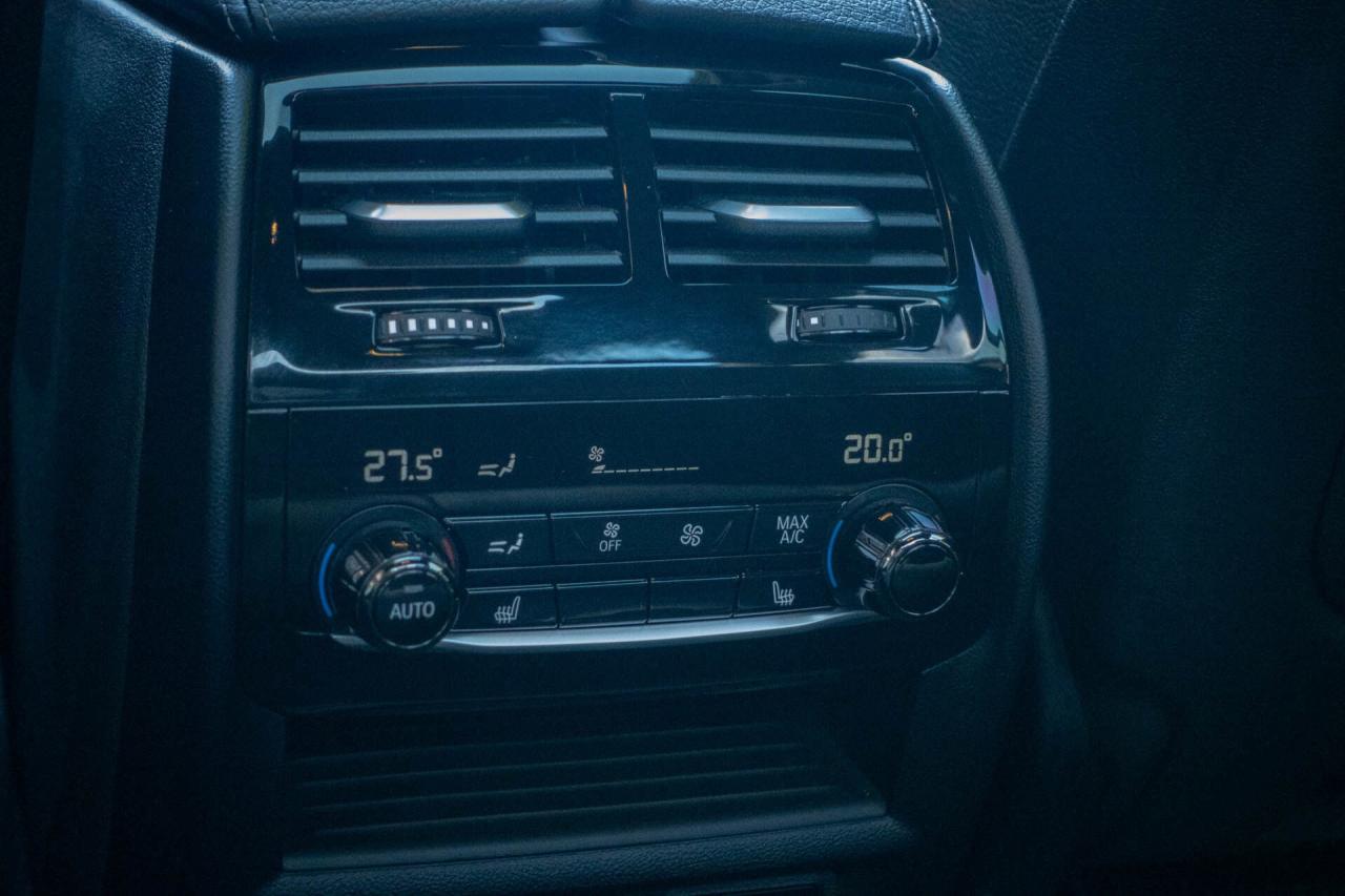 2020 BMW 5 Series 530i xDrive Photo