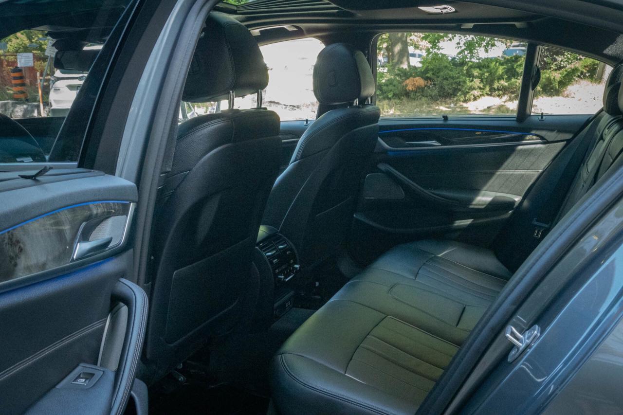 2020 BMW 5 Series 530i xDrive Photo