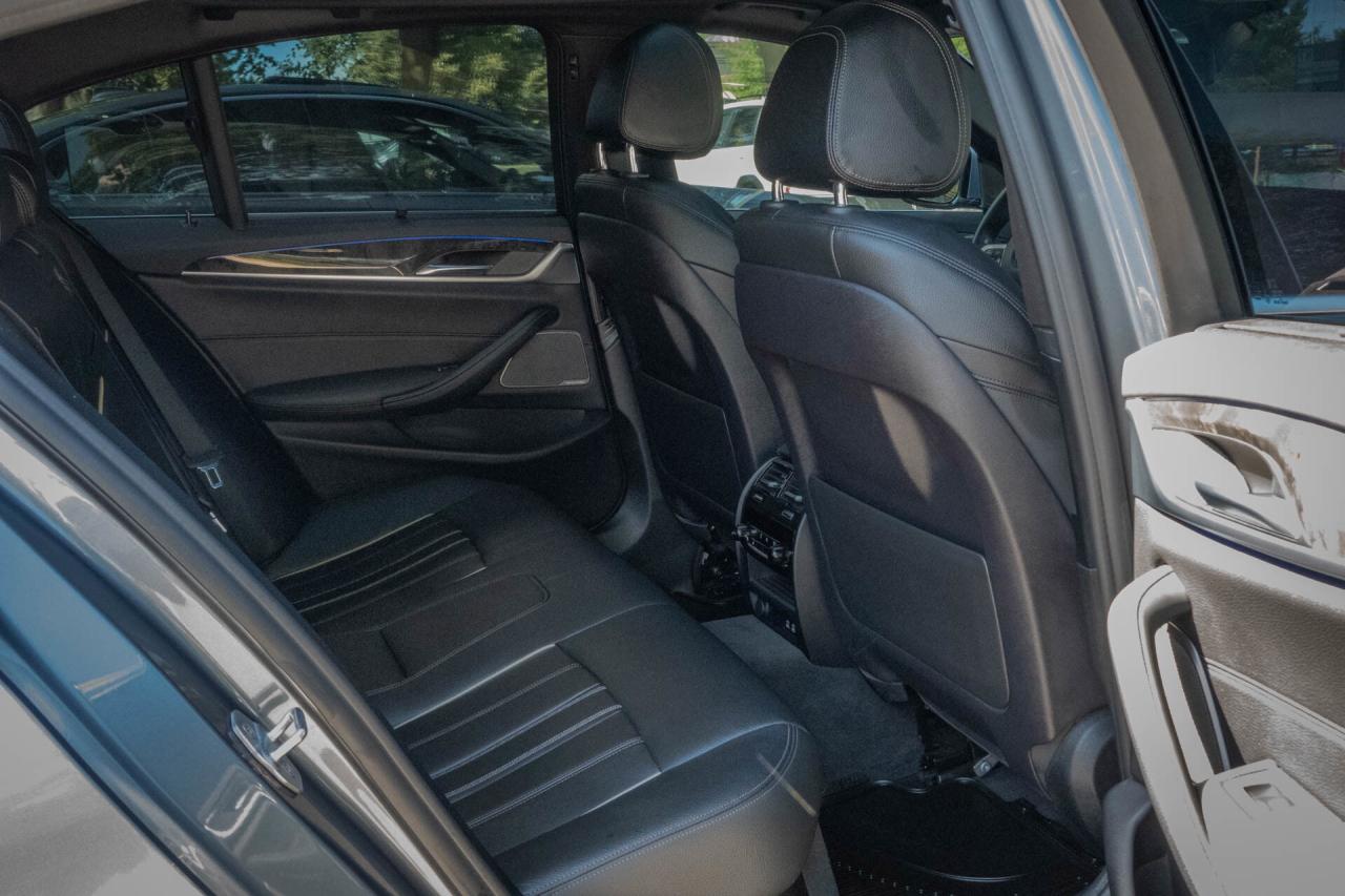 2020 BMW 5 Series 530i xDrive Photo