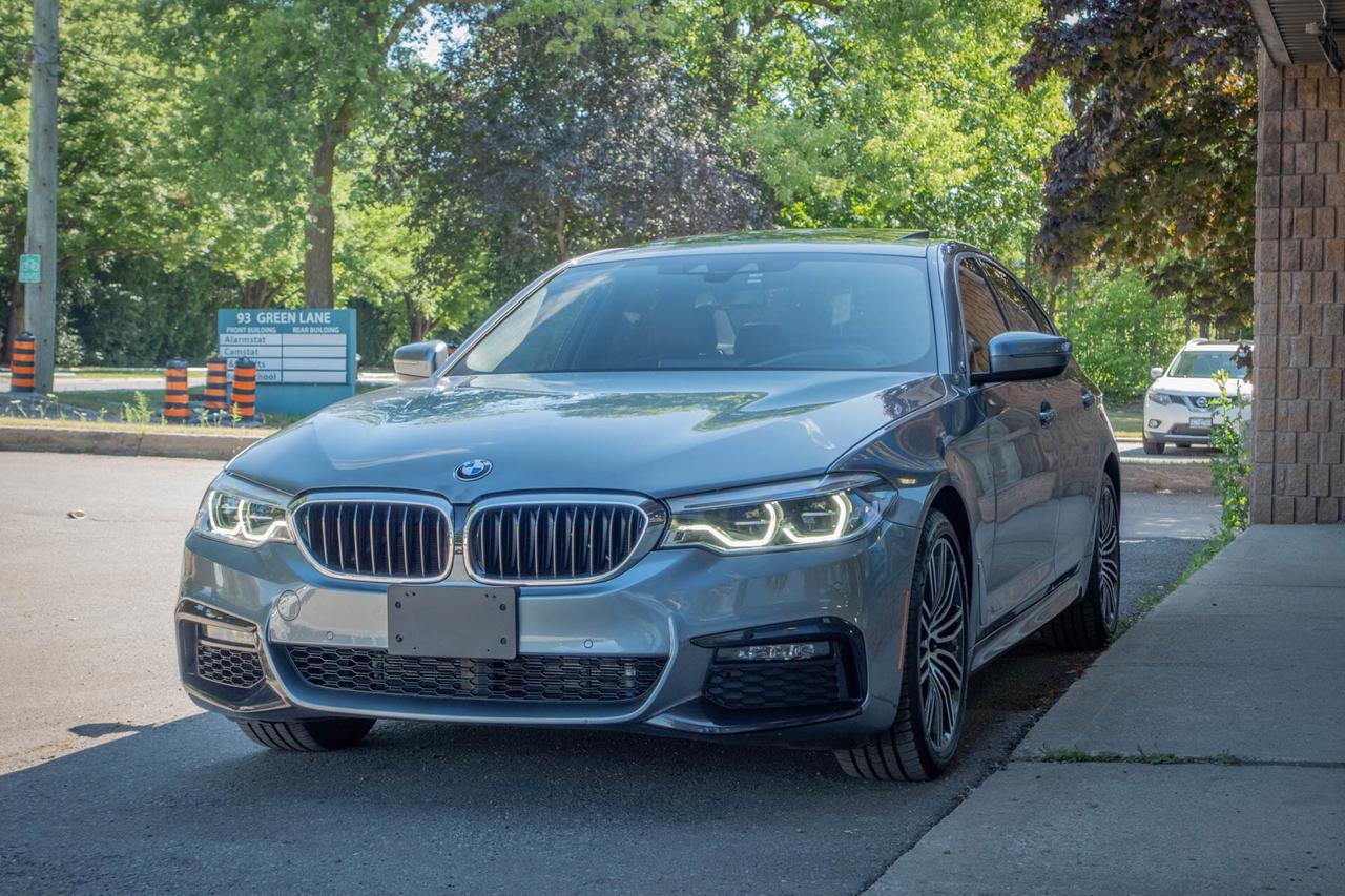 2020 BMW 5 Series 530i xDrive Photo