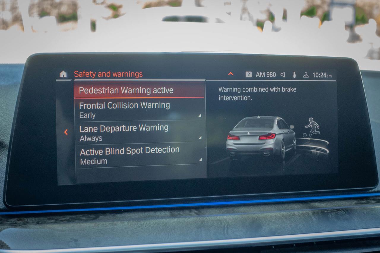 2020 BMW 5 Series 530i xDrive Photo