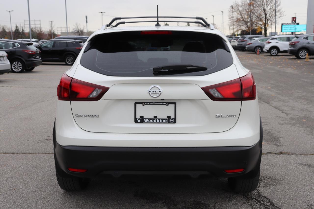 2019 Nissan Qashqai SL AWD NO ACCIDENTS DEALER SERVICED LOW KMS LEATHR Photo