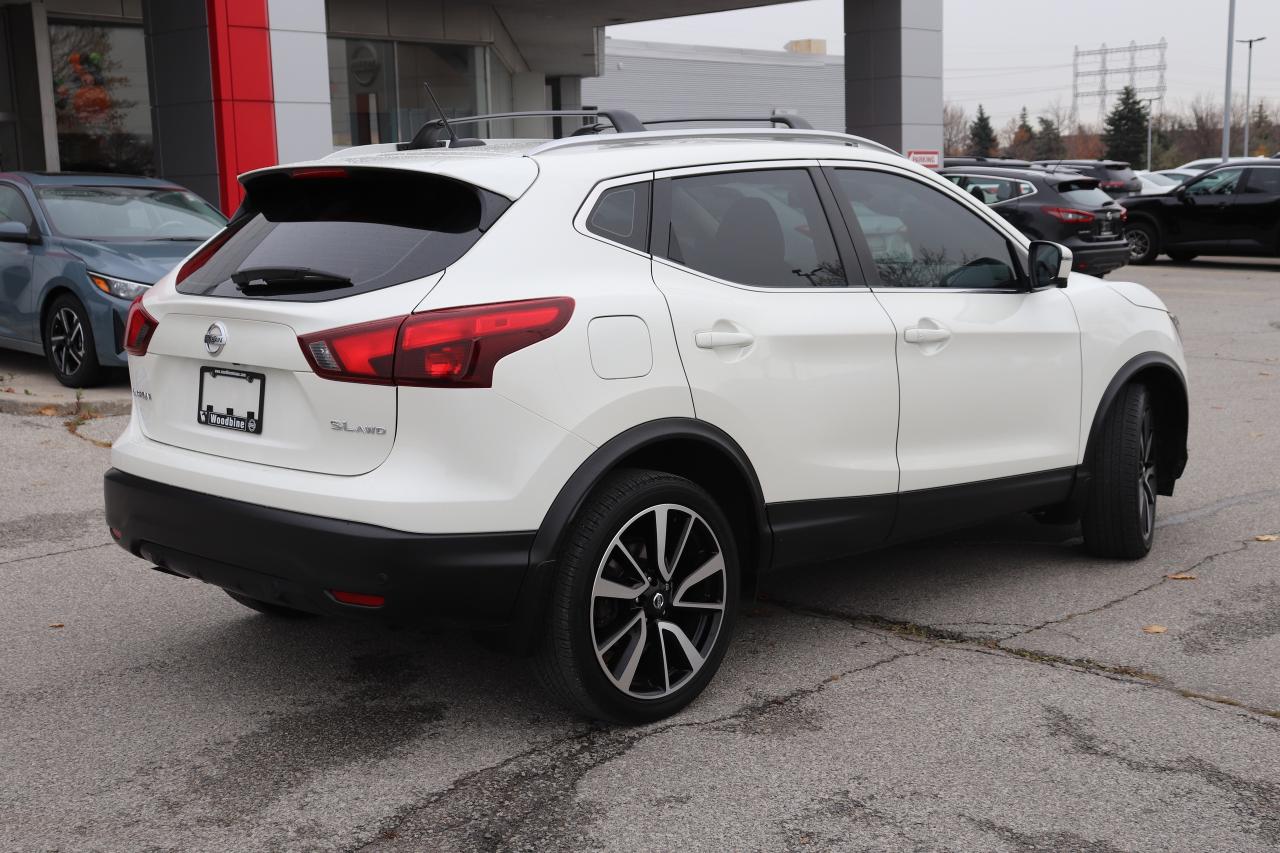 2019 Nissan Qashqai SL AWD NO ACCIDENTS DEALER SERVICED LOW KMS LEATHR Photo