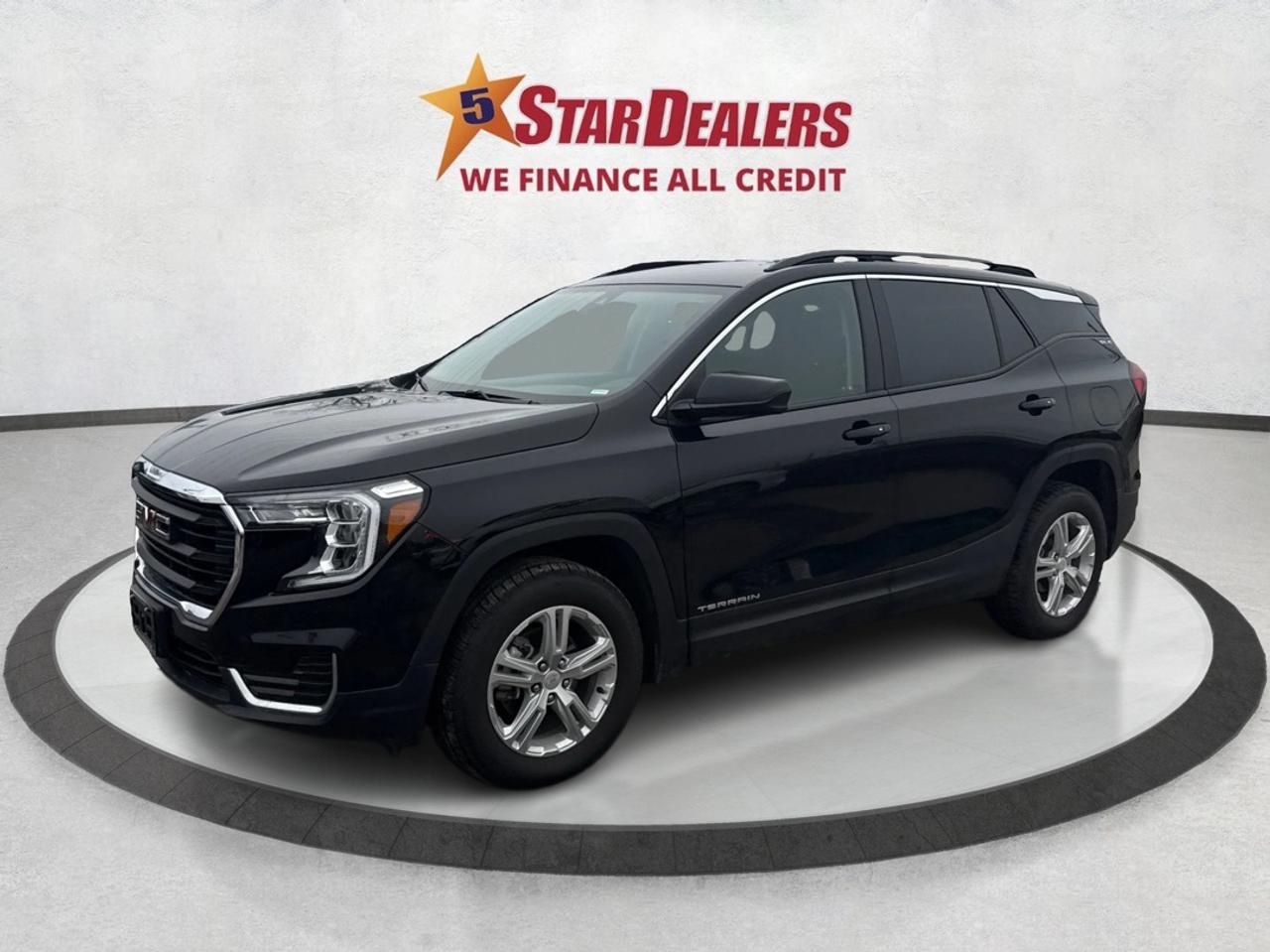 2024 GMC Terrain AWD HEATED SEATS REMOTE START WE FINANCE ALL CREDT Photo