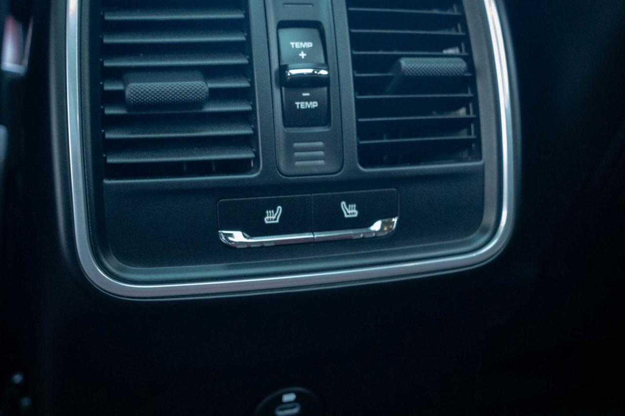 2022 Porsche Macan S   CarFax Clean Photo