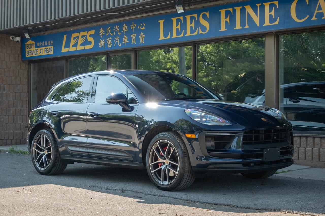 2022 Porsche Macan S   CarFax Clean Photo0