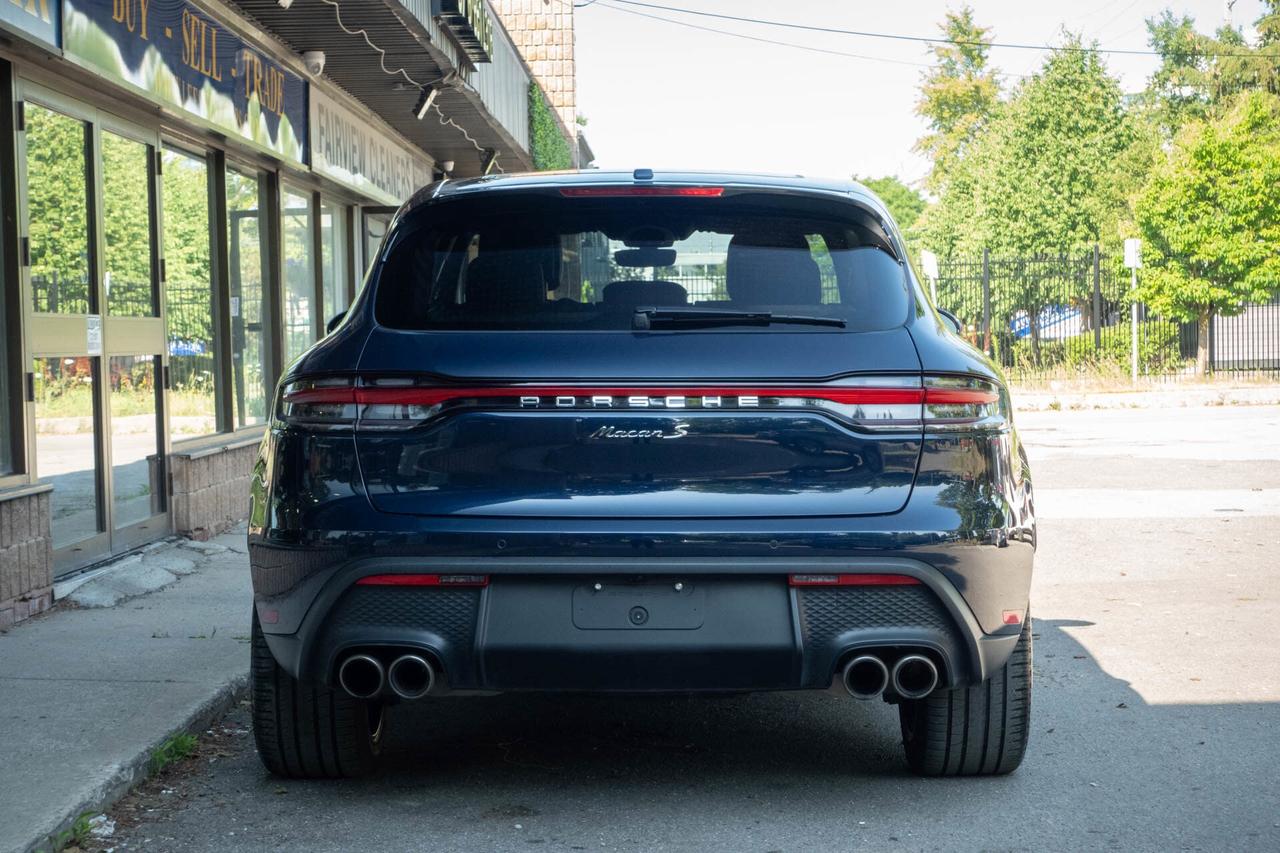 2022 Porsche Macan S   CarFax Clean Photo