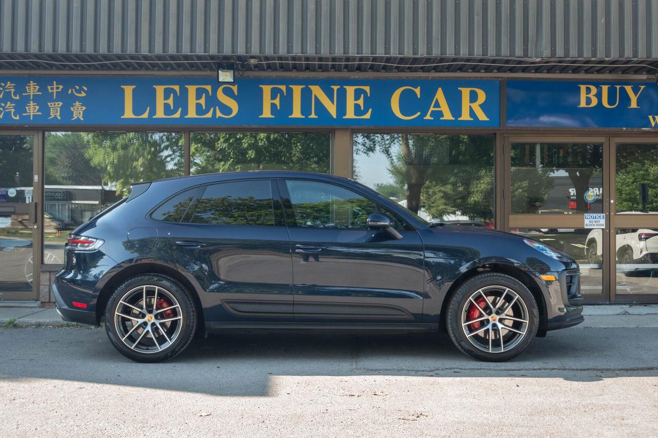 2022 Porsche Macan S   CarFax Clean Photo