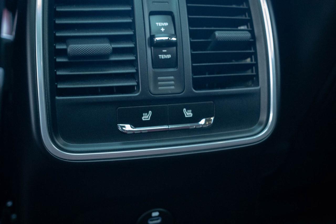 2022 Porsche Macan S   CarFax Clean Photo