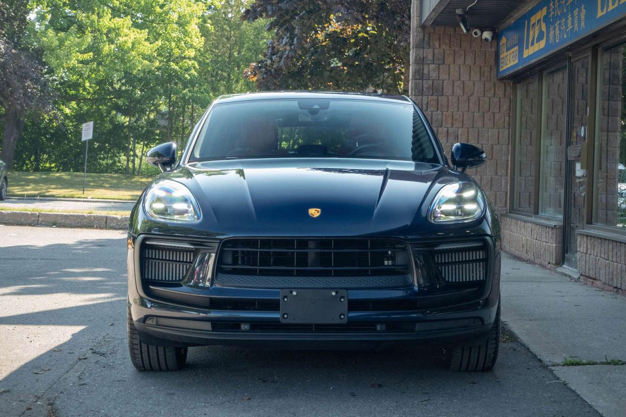 2022 Porsche Macan S   CarFax Clean Photo5