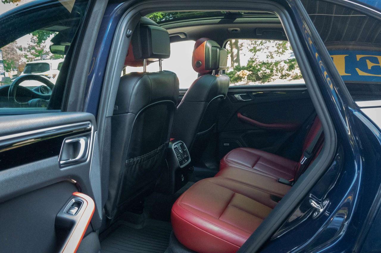 2022 Porsche Macan S   CarFax Clean Photo