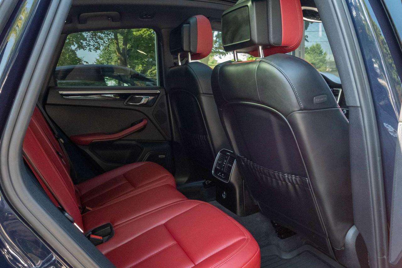 2022 Porsche Macan S   CarFax Clean Photo